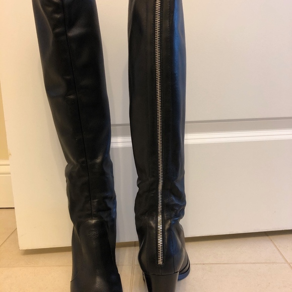 CHANEL High Boots - Picture 6 of 8